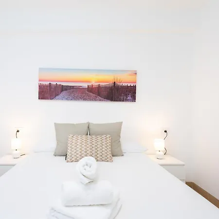 Spectacular View Of Vistas & Ocean Апартаменты *